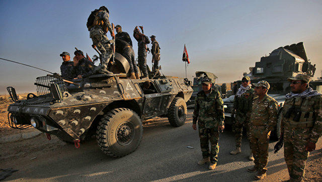 Irak sınırına askeri sevkiyat sürüyor