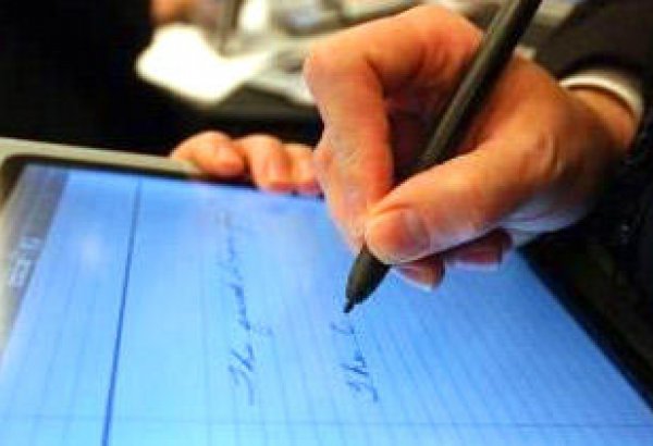 Deputy minister: New IDs to allow Azerbaijani citizens activate e-signature on their own