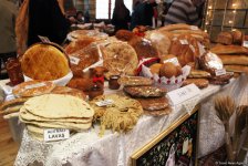 Самый вкусный хлеб в Азербайджане - аромат, вкус, запах и хрустящая корочка (ФОТО)