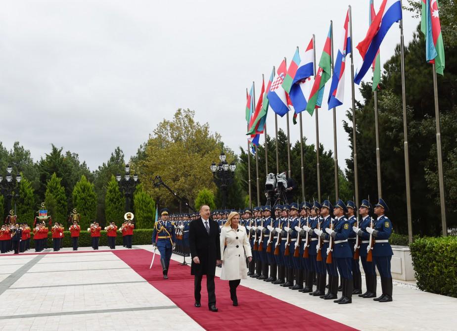 Official welcoming ceremony held for Croatian president in Baku (PHOTO)