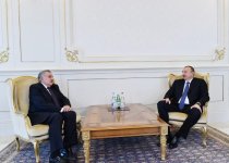 New envoys present credentials to Ilham Aliyev (PHOTO)