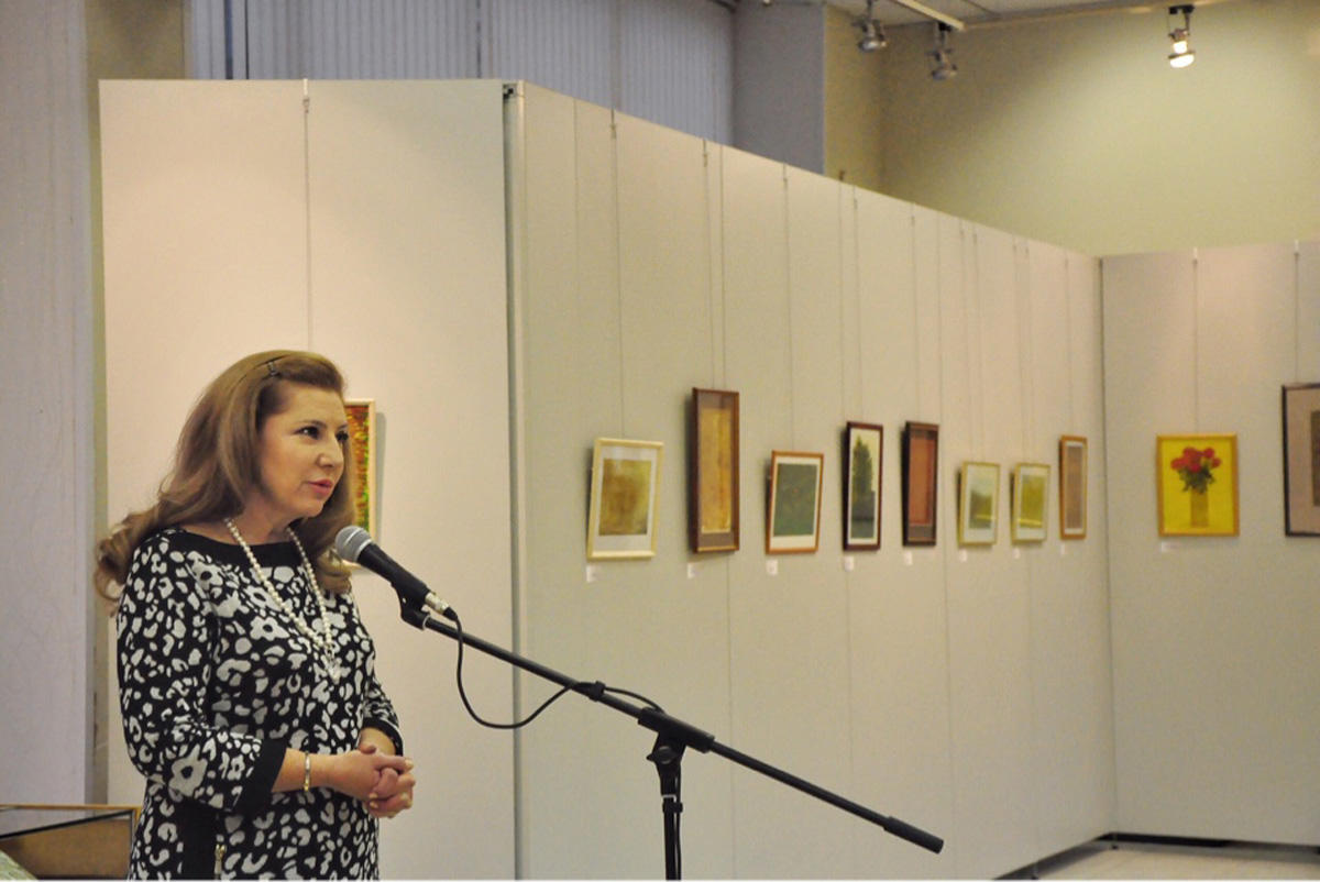 В Москве открылась выставка азербайджанской художницы и поэтессы (ФОТО)
