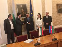 Азербайджанский депутат наблюдал за президентскими выборами в Болгарии (ФОТО)