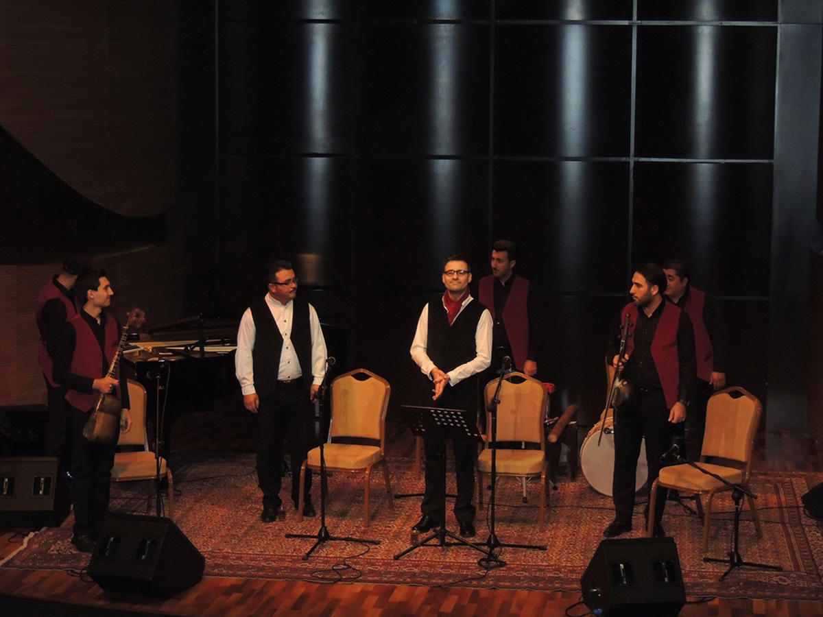 Синтез мугама и джаза, или Великолепие Востока и Запада в Баку (ФОТО)