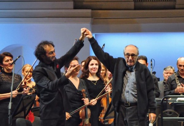 Москва этого еще не слышала и рукоплескала азербайджанским музыкантам (ФОТО)
