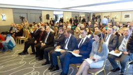 В Баку начала работу конференция, посвященная  армяно-азербайджанскому нагорно-карабахскому конфликту (ФОТО)