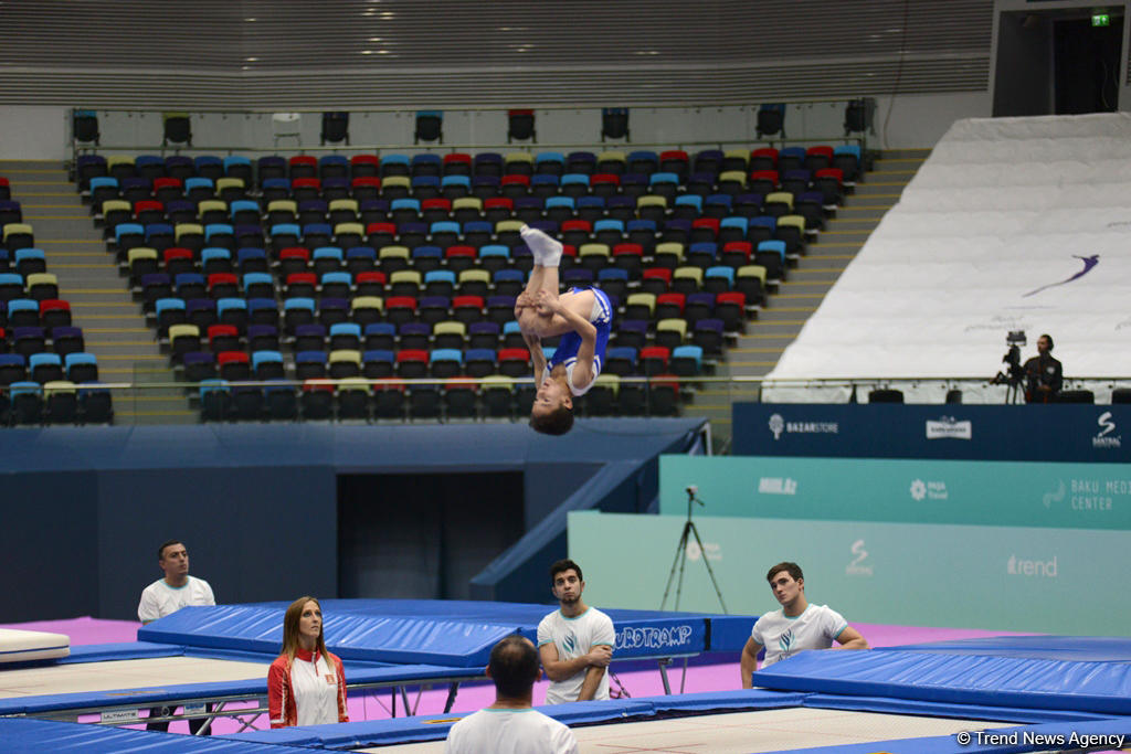 Akrobatika gimnastikası üzrə 23-cü Bakı çempionatının ikinci günü start götürüb (FOTO)