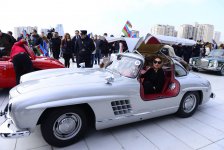 Арзу Алиева приняла участие в параде классических автомобилей, организованном Автомобильной  федерацией Азербайджана  (Фоторепортаж)