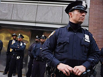 В Нью-Йорке задержали 30 человек в ходе протестов после избрания Трампа