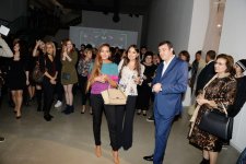 Лейла Алиева и Арзу Алиева приняли участие на открытии выставок в Центре современного искусства YARAT (ФОТО)