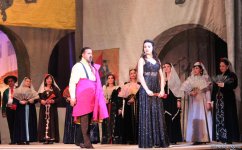 Триумф Эльчина Азизова: знойные испанские страсти на бакинской сцене (ФОТО)
