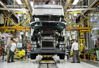Uzbekistan records decline in manufacturing of trucks