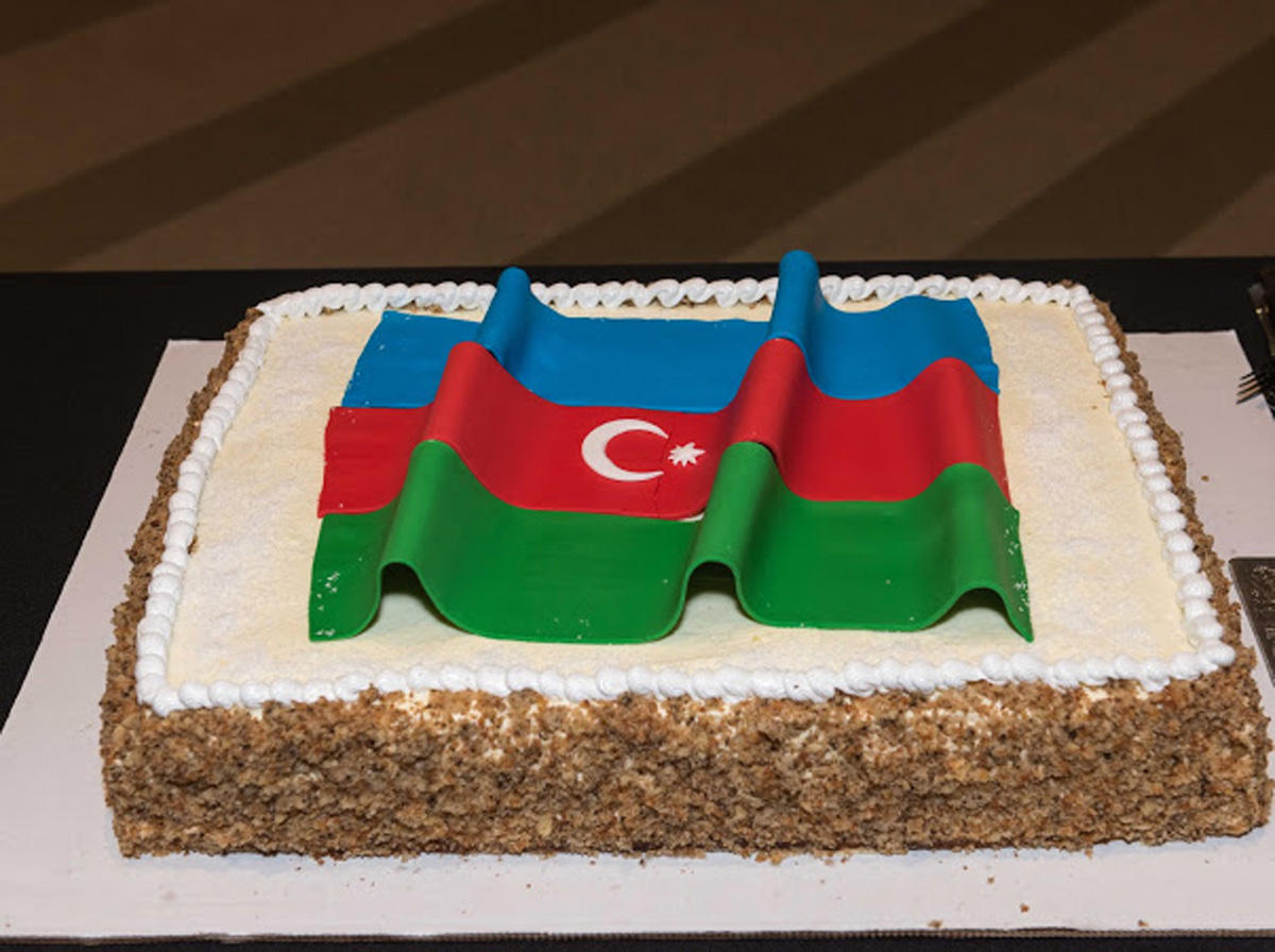 Hyustonda Azərbaycan Dövlət Bayrağı Günü təntənəsi (FOTO)