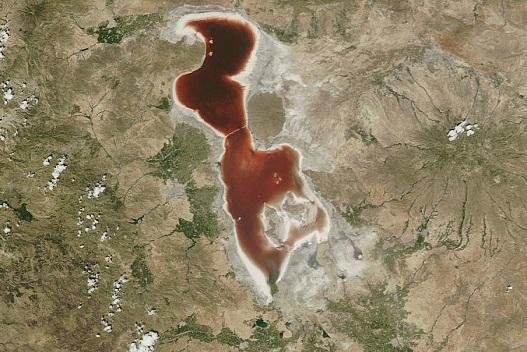 Lake Urmia to reach ecological balance in 2027