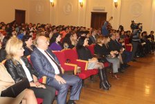Бакинские школьники почтили память известного композитора
