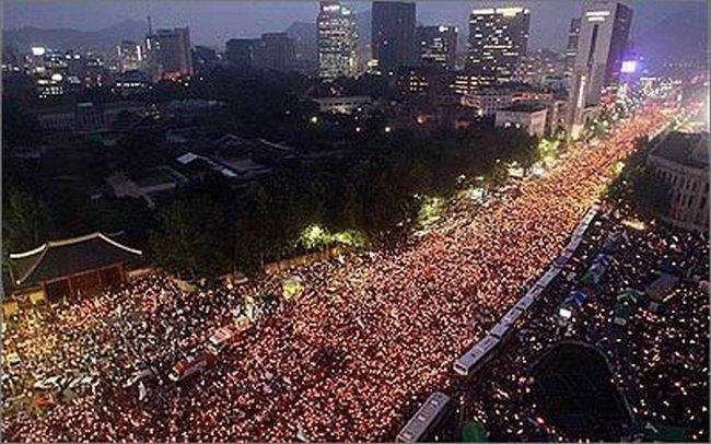 Thousands protest South Korean president as older conservatives grumble