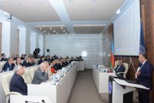 Конференция в UNEC: “Развитие независимого Азербайджана в цифрах” (ФОТО)