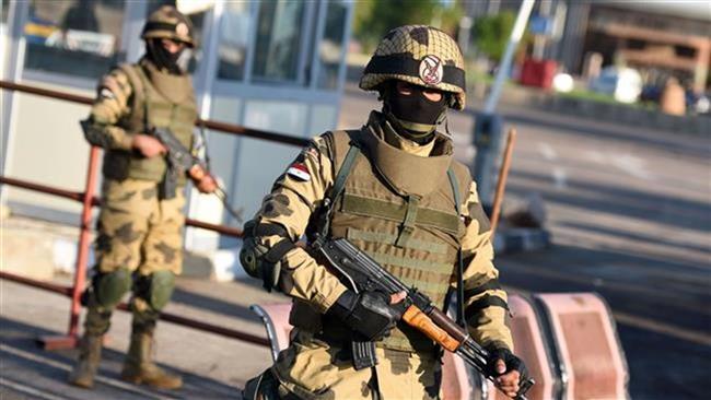 Египетская армия уничтожила трех террористов на севере Синая