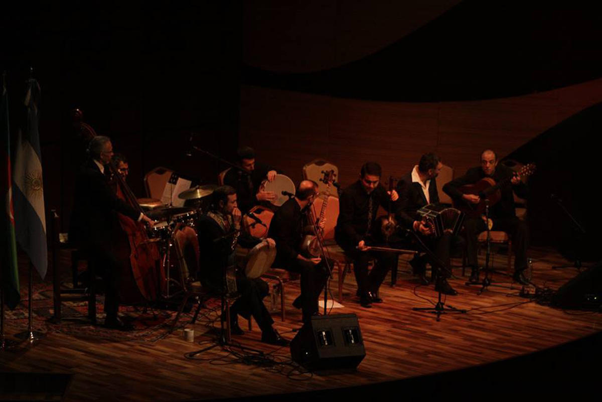 "Танго и мугам" азербайджанских и аргентинских музыкантов (ФОТО)