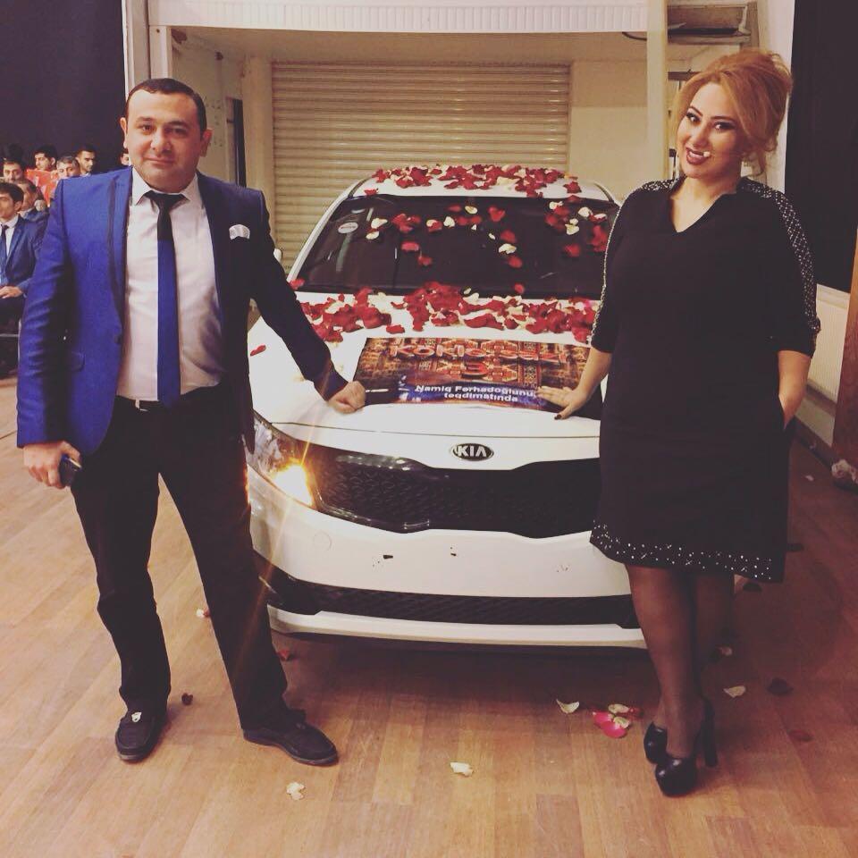 Победитель телеконкурса азербайджанских ашугов получил автомобиль (ФОТО)