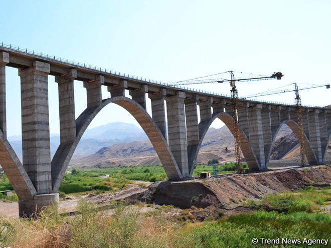 Iran and Russia finalize most of technical issues for Rasht-Astara railway project