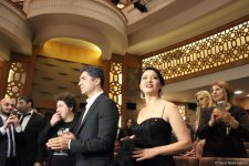 Ажиотаж и восторг: Озджан Дениз и Нургюль Ешилчай презентовали в Баку новый фильм (ФОТО)
