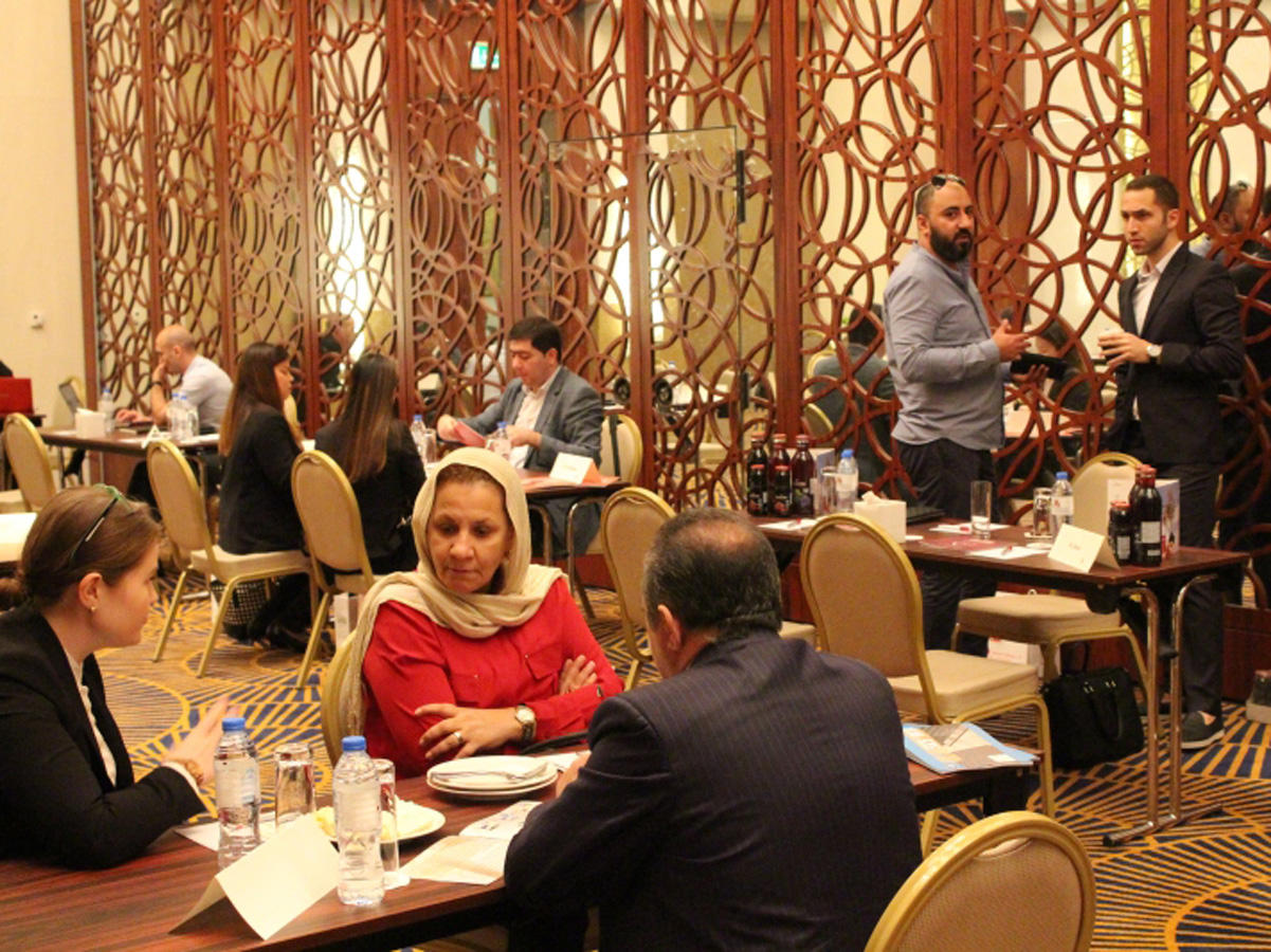 Azərbaycanlı sahibkarlar Dubayda ixrac imkanlarını genişləndirirlər (FOTO)