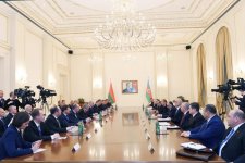 Состоялась встреча президентов Азербайджана и Беларуси в расширенном составе (ФОТО)