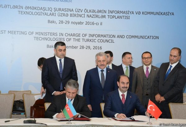 Azerbaijan, Turkey to co-op in postal service (PHOTO)
