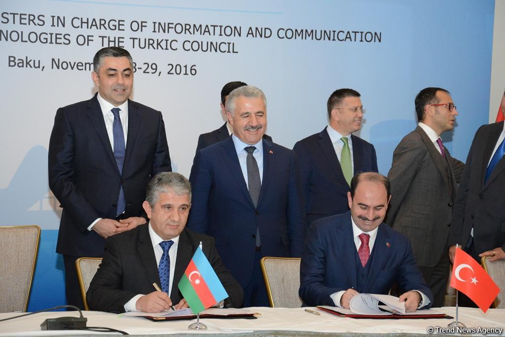 Азербайджан и Турция договорились о сотрудничестве в сфере почтовой связи (ФОТО)