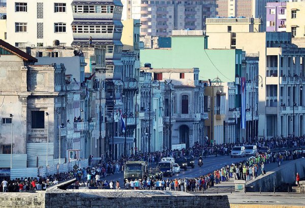 Жители Гаваны прощаются с Фиделем Кастро