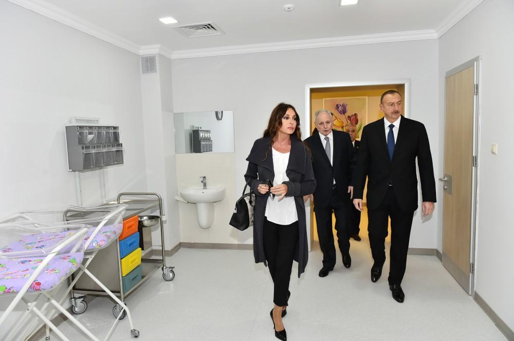 Президент Азербайджана и его супруга ознакомились с условиями, созданными в Зардабской  центральной районной больнице (ФОТО)
