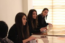Азербайджанская молодежь выбирает интеллектуальные игры (ФОТО)