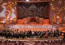 Оркестр Московской филармонии выступит под управлением азербайджанского дирижера (ФОТО)