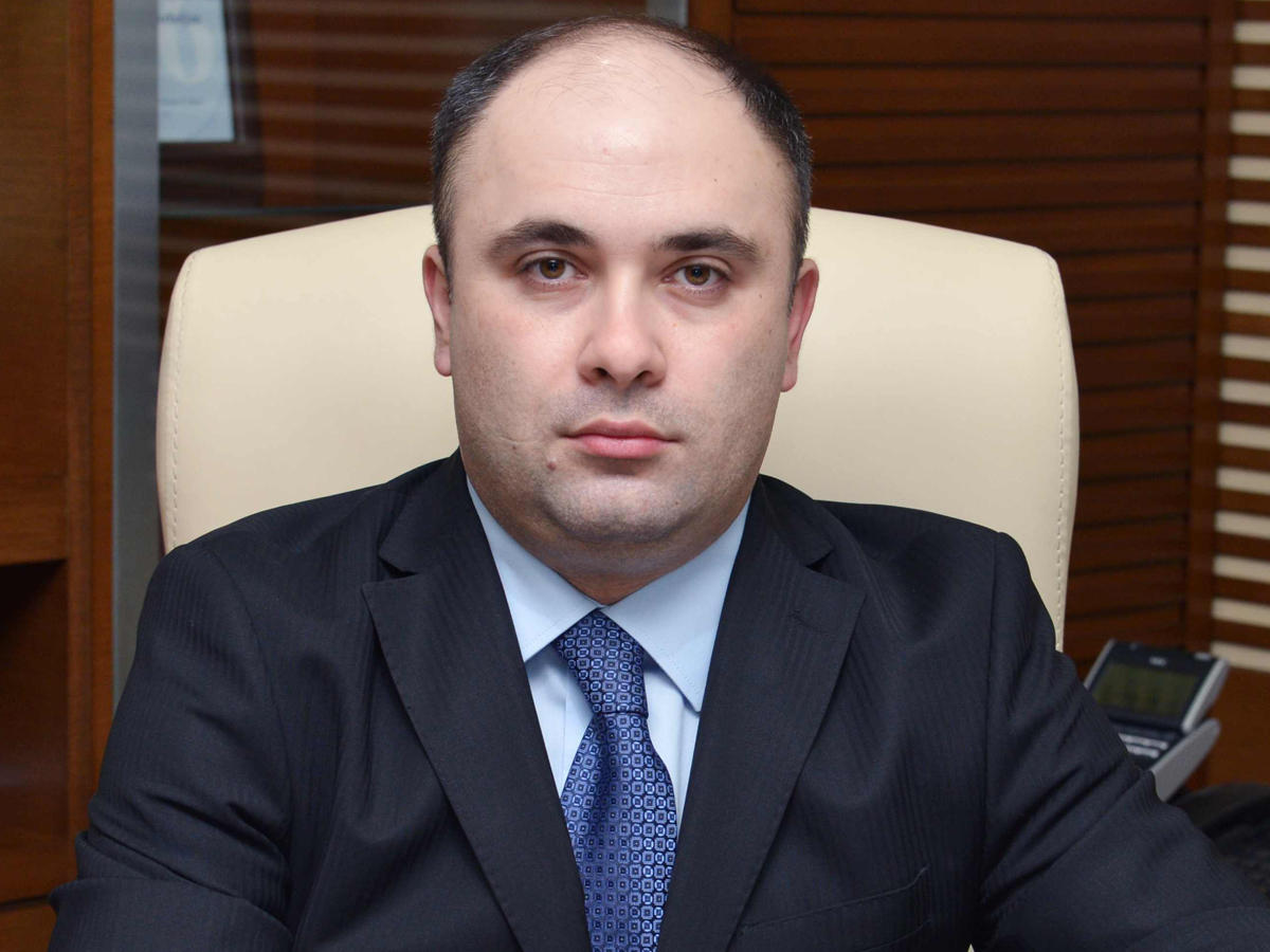 Наличный денежный оборот в сфере выдачи зарплаты в Азербайджане сократился на 75,3% - замминистра