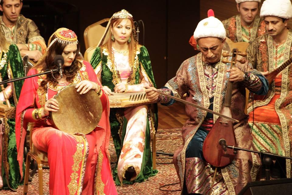 В Азербайджане объединили современные технологии  ХХI века и музыку XIV -XV веков  (ВИДЕО)