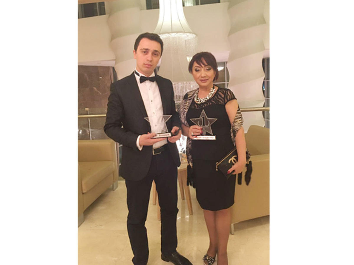Азербайджанские телеведущие – мать и сын – стали Number One (ФОТО/ВИДЕО)