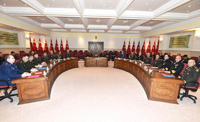Azerbaycan ve Türkiye askeri diyalog için masaya oturdu