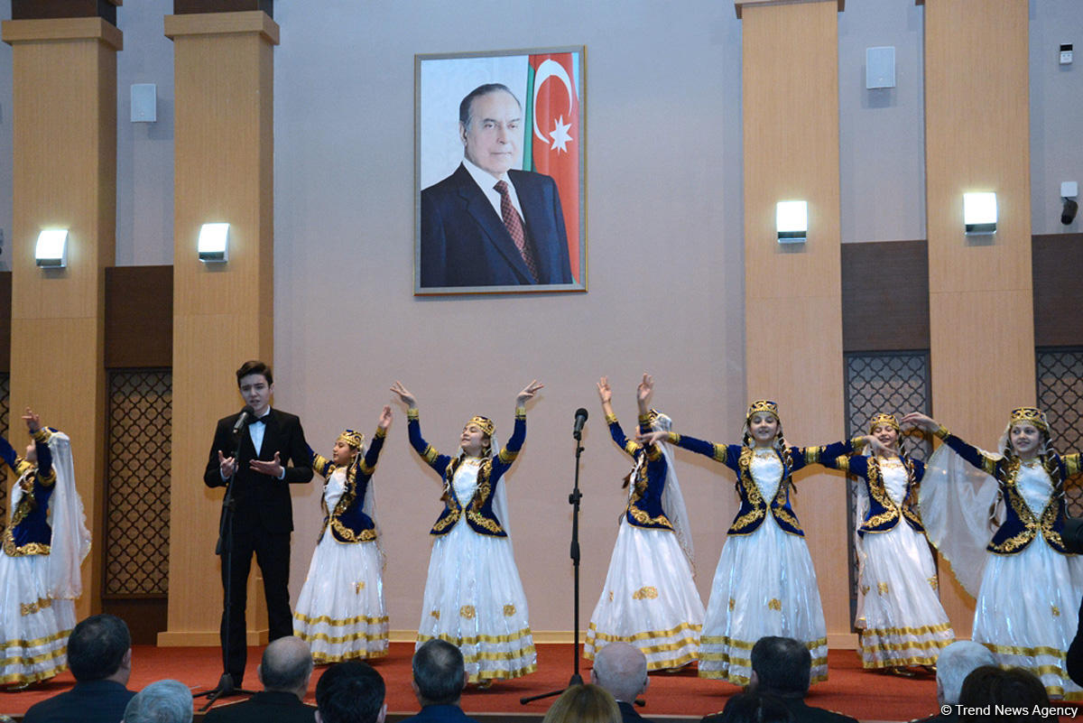 "Fövqəladə hallar uşaqların gözü ilə" uşaq yaradıcılıq müsabiqəsinin qalibləri mükafatlandırılıb (FOTO)