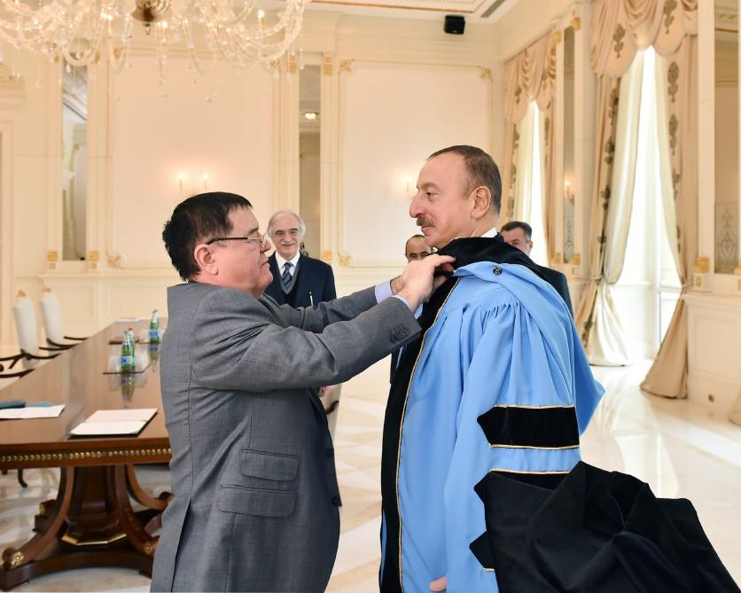 Ilham Aliyev named Honorary Professor of Astrakhan University (PHOTO)