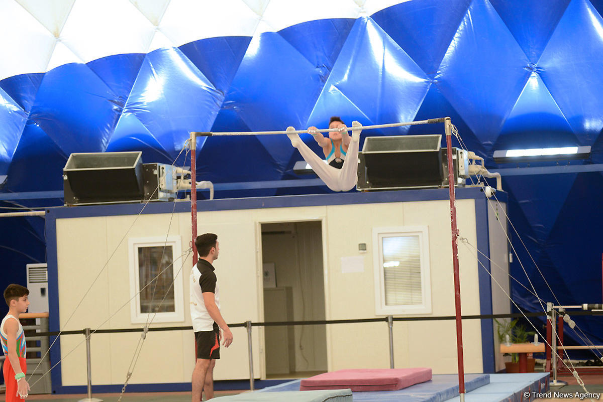 İdman və akrobatika gimnastikası üzrə Azərbaycan çempionatında ikinci gün (FOTO)