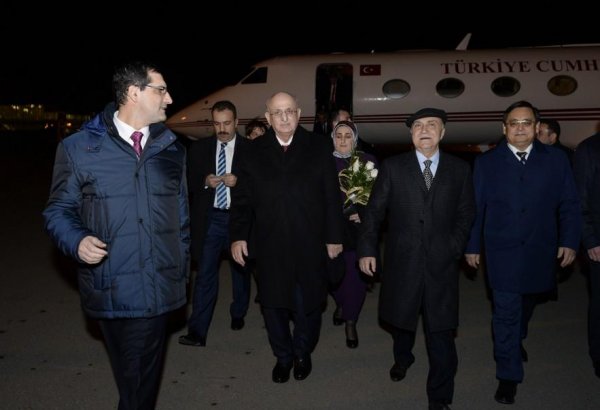 Speaker of Turkish parliament arrives in Azerbaijan