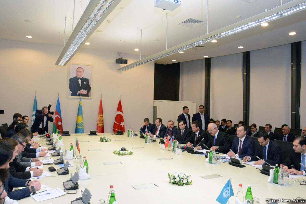 Страны Тюркского совета имеют все шансы соединить ведущие из Китая в Европу транспортные пути - замминистра  (ФОТО)