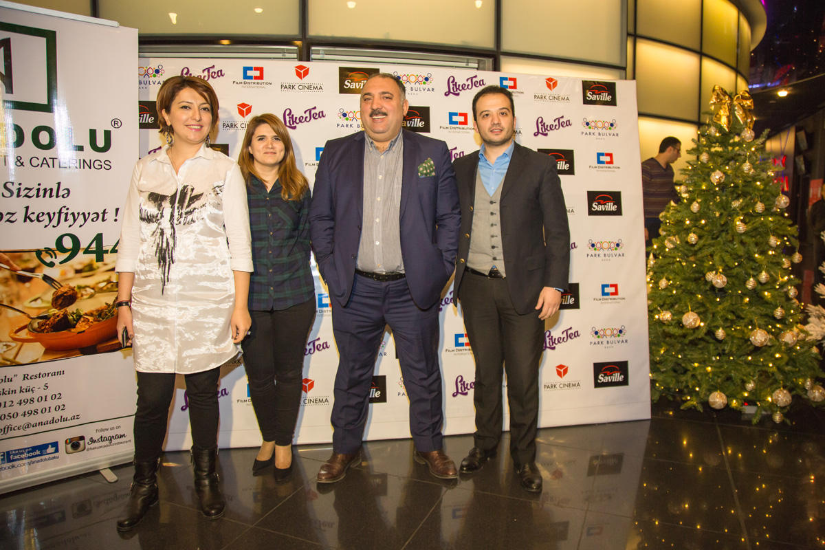 Азербайджанские звезды на закрытом показе "Елки 5" в Park Cinema  (ВИДЕО)