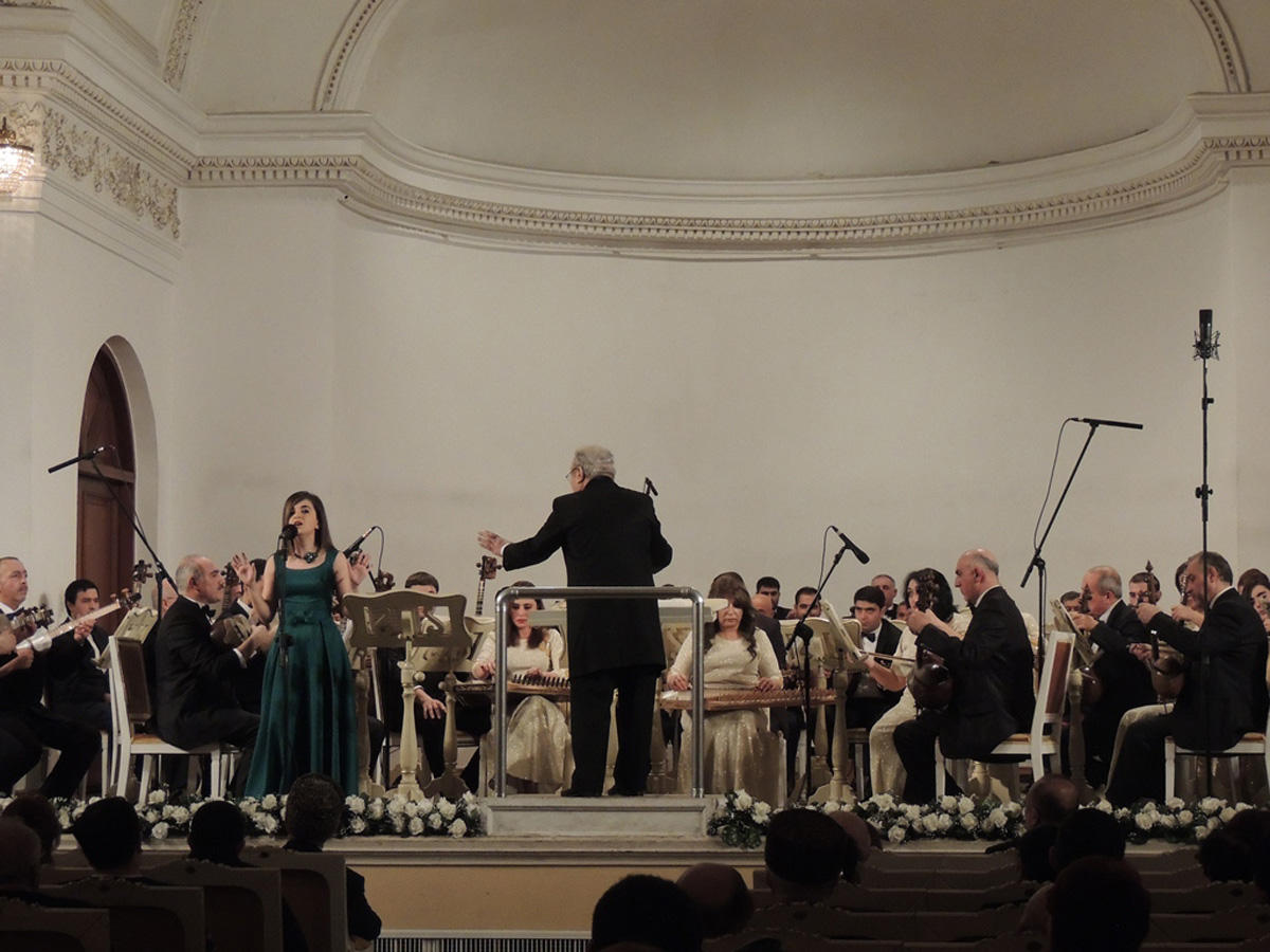 В Баку торжественно отметили юбилей Оркестра народных инструментов (ФОТО)