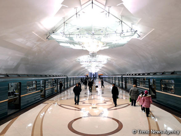 В бакинском метро могут запустить дополнительные составы в дни праздника Новруз