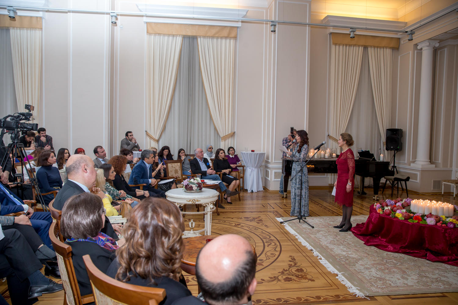 По инициативе вице-президента Фонда Гейдара Алиева Лейлы Алиевой состоялся вечер поэзии (ФОТО)