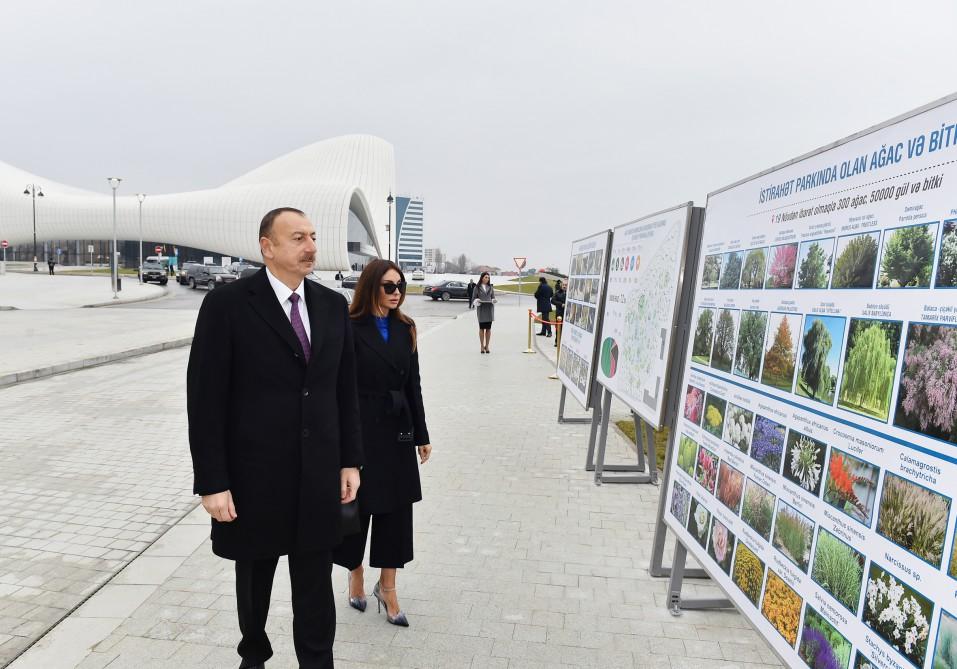 Президент Азербайджана и его супруга приняли участие в открытии в Баку нового парка отдыха  (ФОТО)