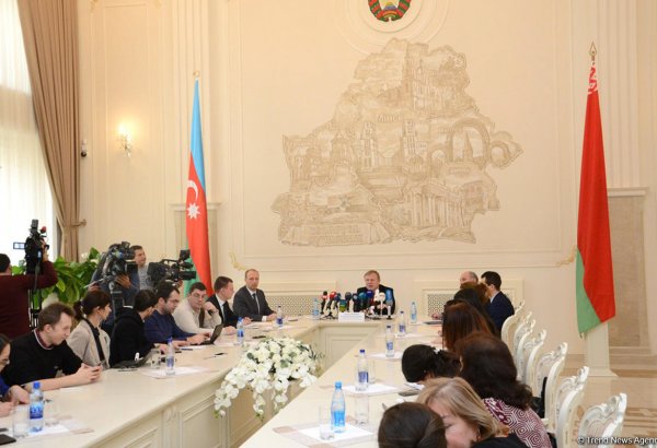 Беларусь и Азербайджан в 2016 году активизировали двусторонние отношения - посол