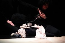 Azərbaycanın birinci xanımı Mehriban Əliyeva Marionet Teatrında tamaşaya baxıb (FOTO)